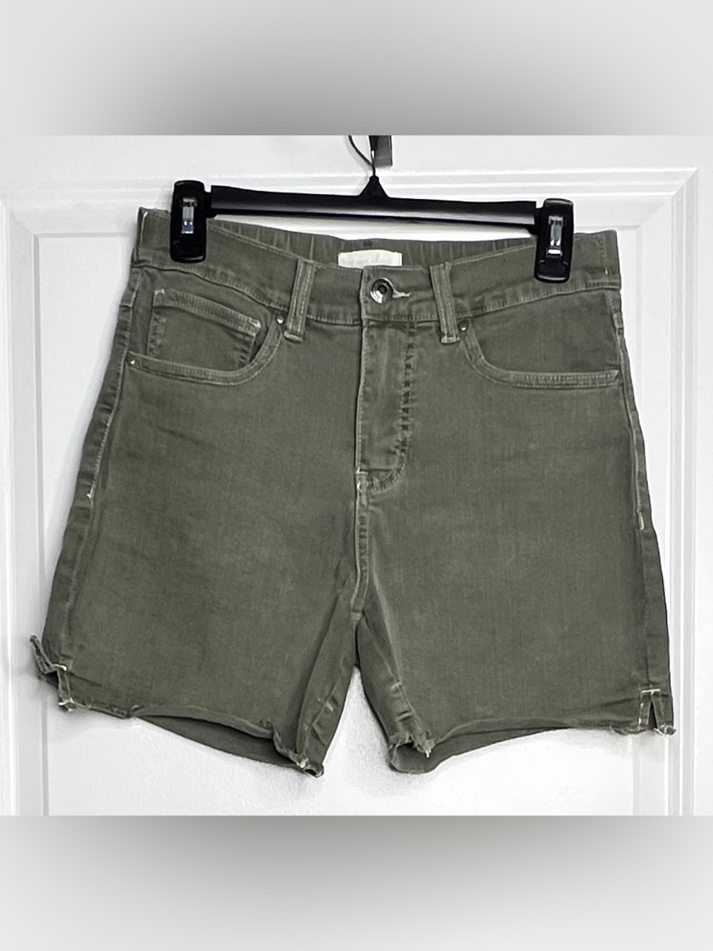Grace & Lace Olive Green Casual Stretch Denim Raw Hem Cutoff Shorts Womens M